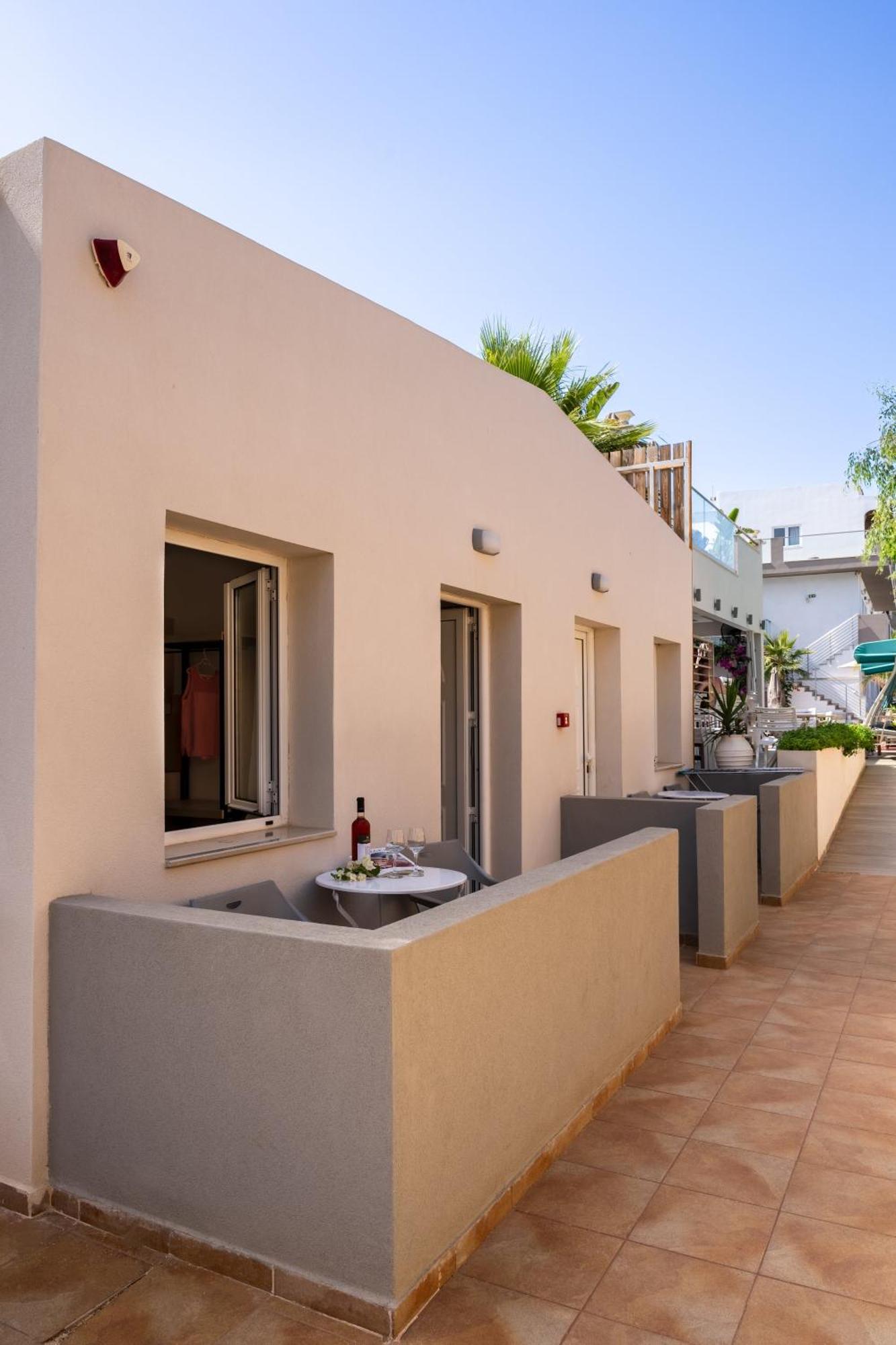 Kastro Beach Apartments Малиа Экстерьер фото